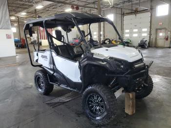  Salvage Hond Sxs1000m5d Pioneer 5