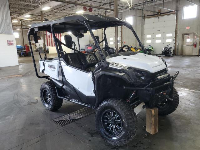  Salvage Hond Sxs1000m5d Pioneer 5