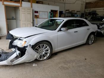  Salvage Chrysler 300