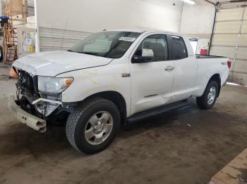  Salvage Toyota Tundra