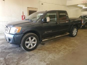  Salvage Nissan Titan