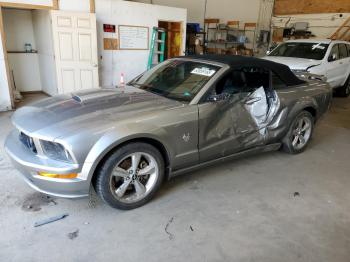  Salvage Ford Mustang