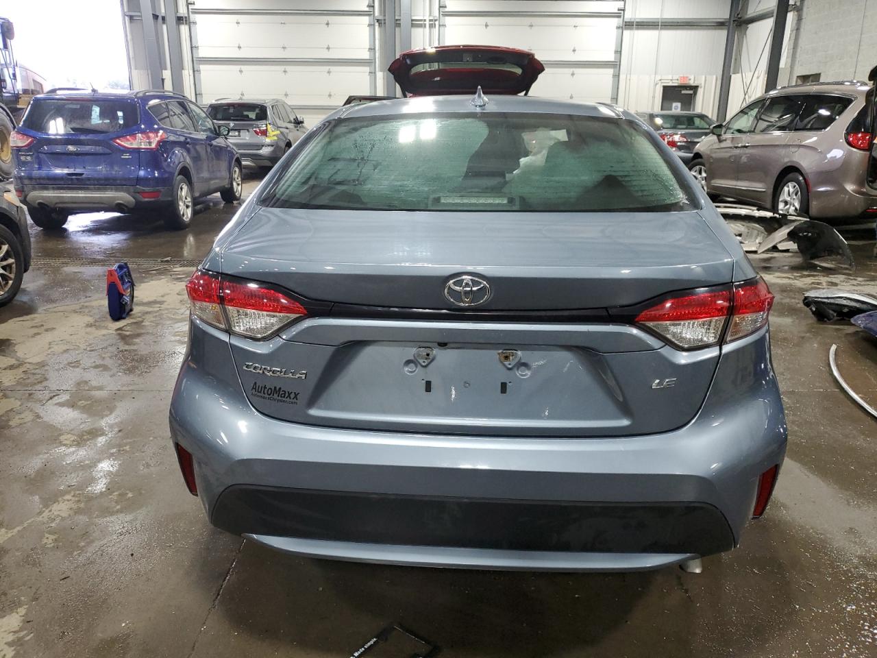 Toyota Corolla Le Image 2