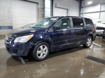  Salvage Volkswagen Routan