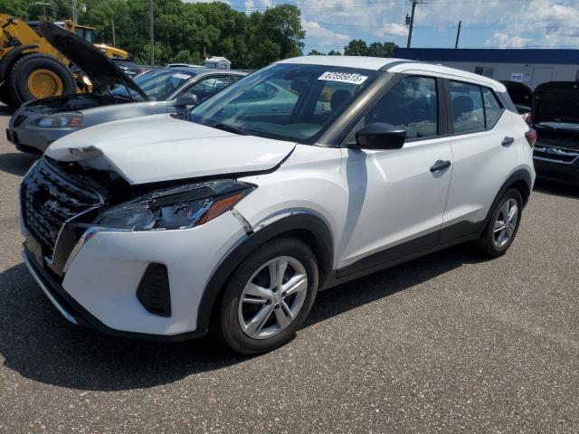  Salvage Nissan Kicks
