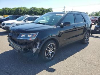  Salvage Ford Explorer