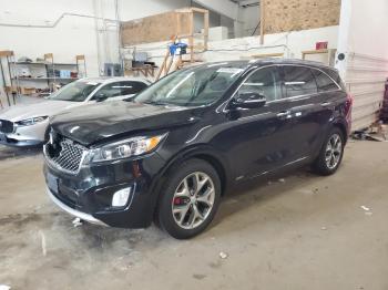  Salvage Kia Sorento