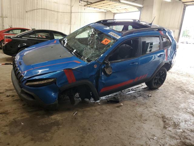 Salvage Jeep Cherokee