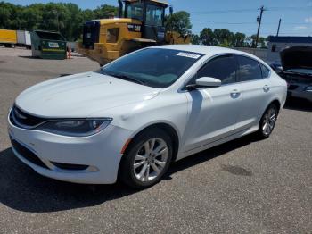  Salvage Chrysler 200