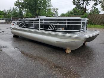  Salvage Bennington Marine Pontoon