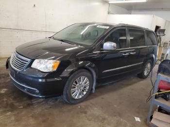  Salvage Chrysler Minivan