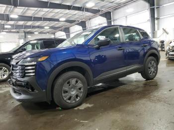  Salvage Nissan Kicks