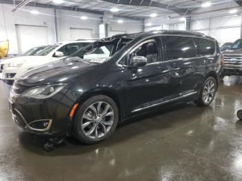  Salvage Chrysler Pacifica