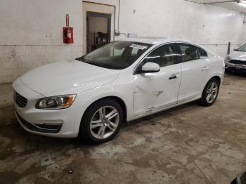  Salvage Volvo S60