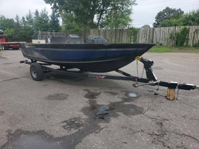  Salvage Alumacraft Boat