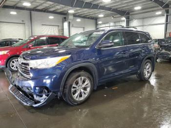  Salvage Toyota Highlander