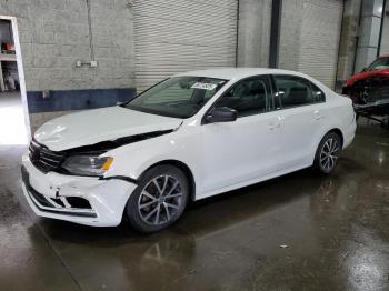  Salvage Volkswagen Jetta