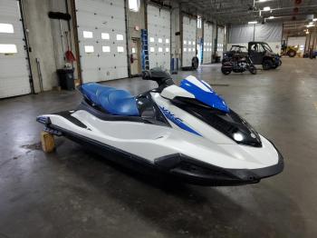  Salvage Yamaha Jetski