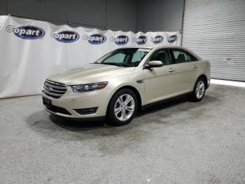  Salvage Ford Taurus