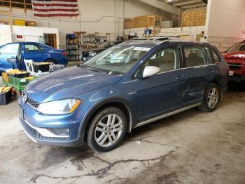  Salvage Volkswagen Golf