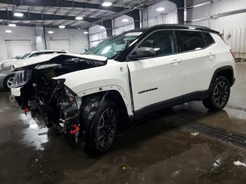  Salvage Jeep Compass