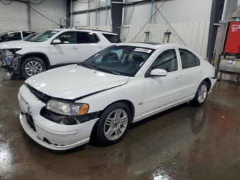  Salvage Volvo S60