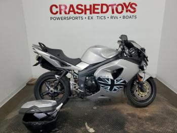  Salvage Triumph Motorcycle Sprint ST