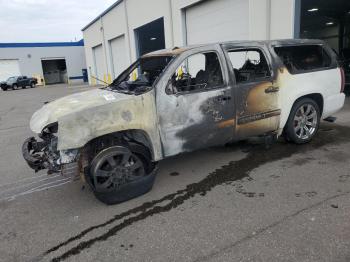  Salvage GMC Yukon