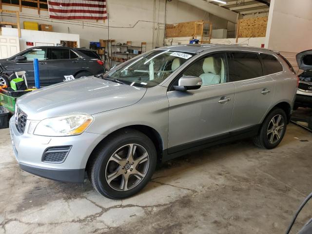  Salvage Volvo XC60