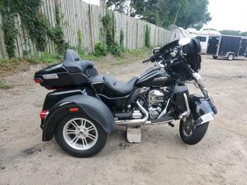  Salvage Harley-Davidson Fl