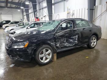  Salvage Volkswagen Passat