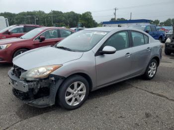  Salvage Mazda 3