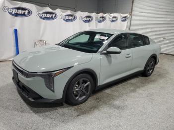  Salvage Kia K4 Lx