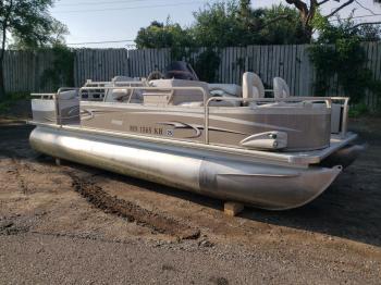  Salvage Sylvan Pontoon