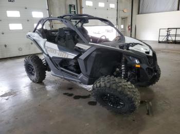 Salvage Can-Am Maverick T