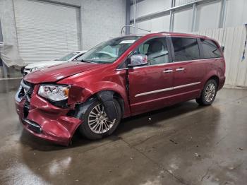  Salvage Chrysler Minivan