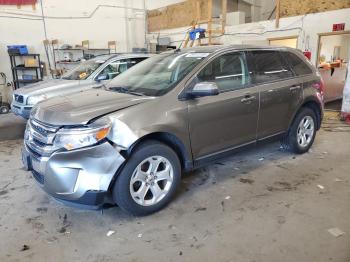  Salvage Ford Edge