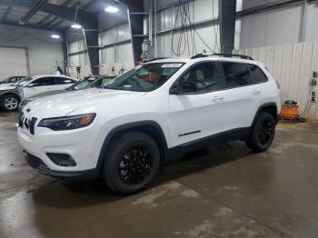  Salvage Jeep Cherokee