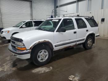  Salvage Chevrolet Blazer