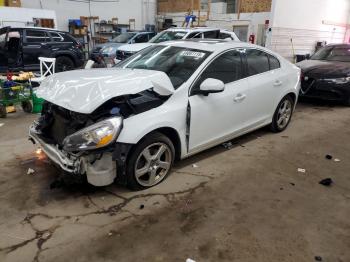  Salvage Volvo S60