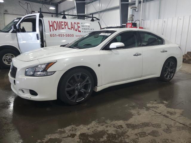  Salvage Nissan Maxima
