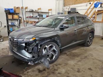  Salvage Hyundai TUCSON