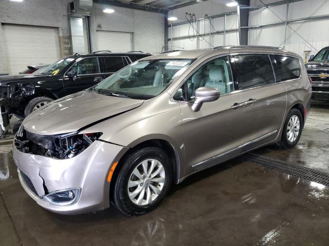  Salvage Chrysler Pacifica