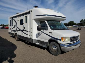  Salvage Ford R-vision E450