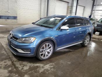  Salvage Volkswagen Golf