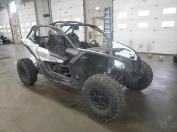  Salvage Can-Am Maverick Ds