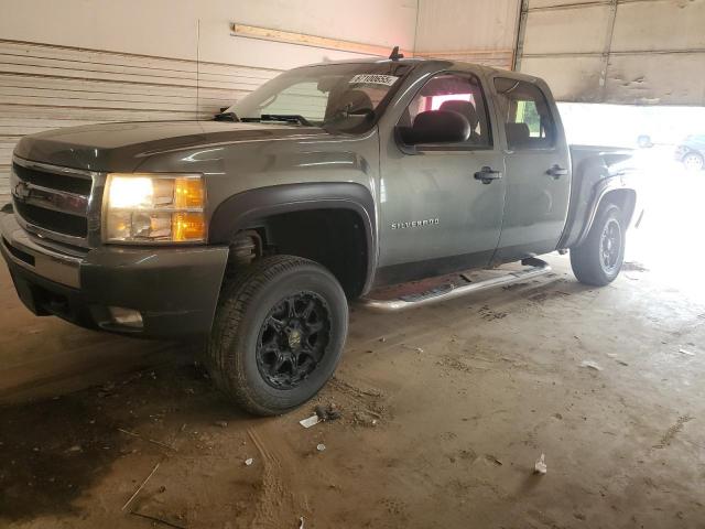  Salvage Chevrolet Silverado K1500 Lt