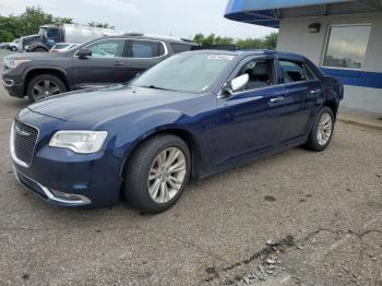 Salvage Chrysler 300