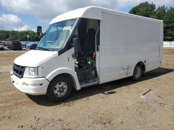 Salvage Isuzu Npr