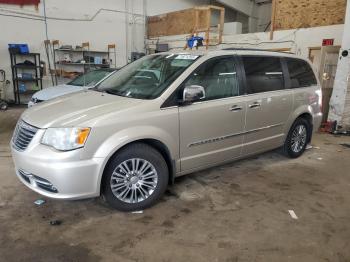  Salvage Chrysler Minivan